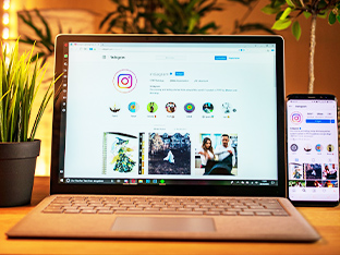 サンプル飲料 公式Instagram運用